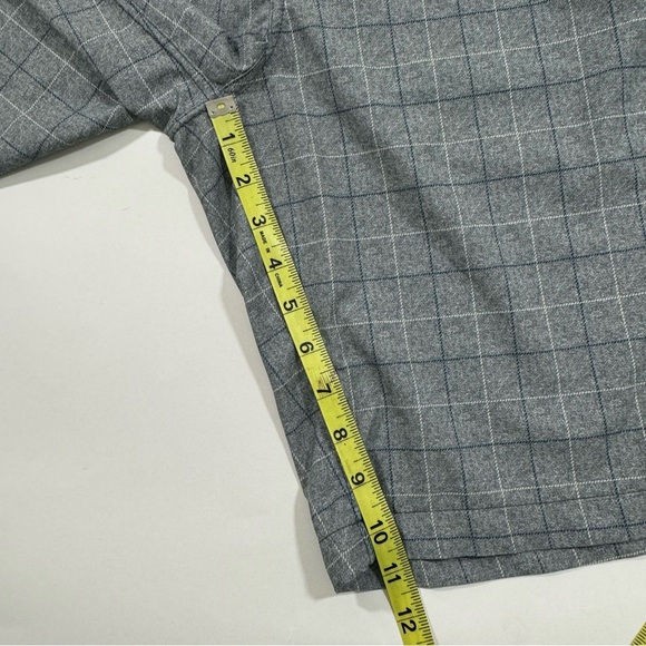 Travis Mathew Flat Front Shorts Grey Blue Check Print - Picture 4 of 5